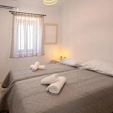 Holiday home Anneza Nikola